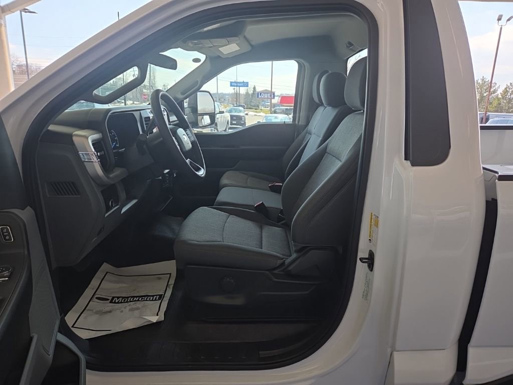 Used 2024 Ford F250 XL w/ 360-Degree Camera Package image 11