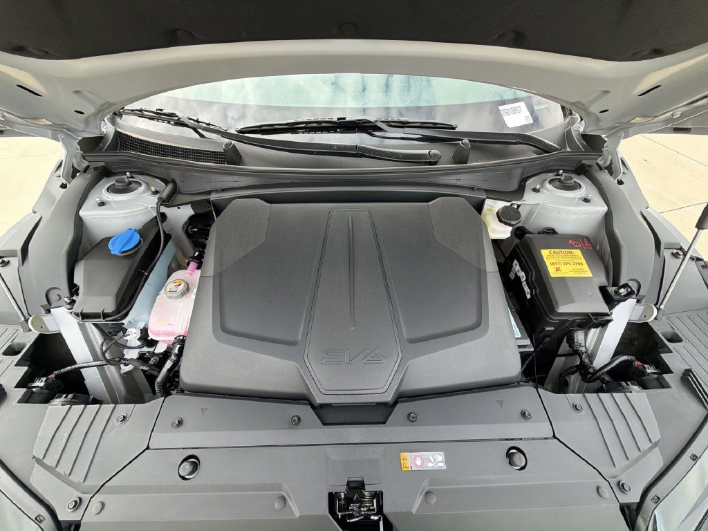 New 2026 Kia EV6 Wind RWD image 18