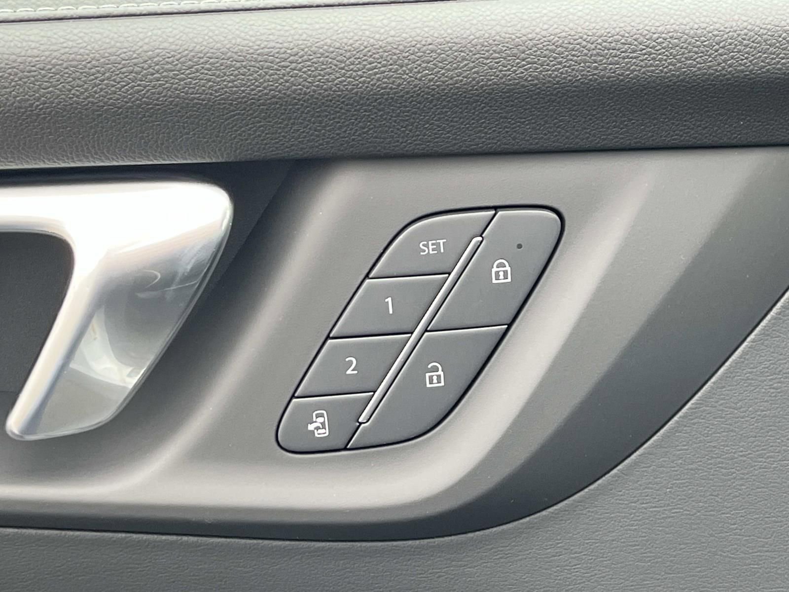 New 2026 Buick Enclave Preferred w/ Power Package AWD/4WD image 25