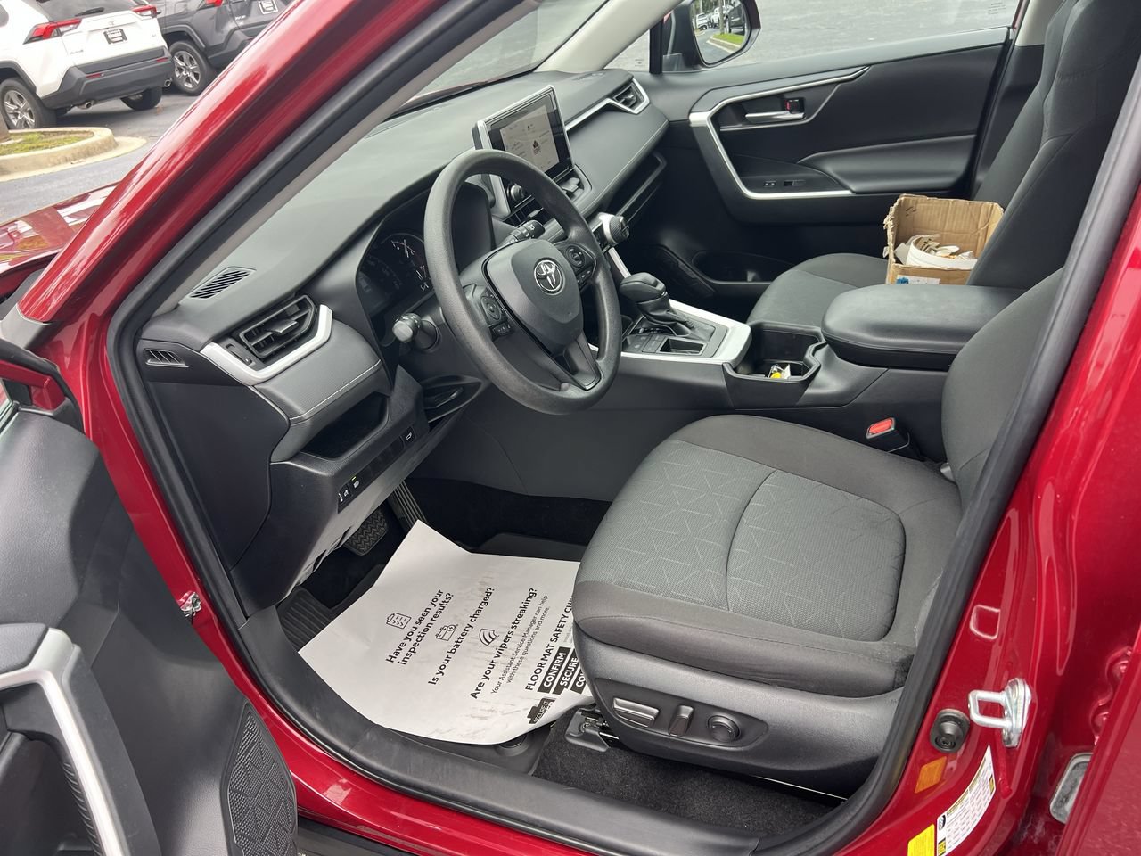 Used 2023 Toyota RAV4 XLE w/ Convenience Package FWD image 16