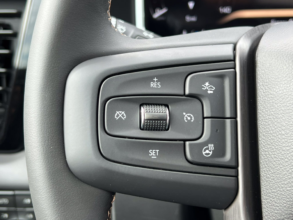 New 2026 GMC Sierra 2500 AT4 w/ AT4 Premium Plus Package AWD/4WD image 32