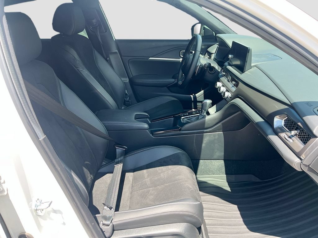 Used 2025 Acura Integra A-Spec w/ Technology Package FWD image 29