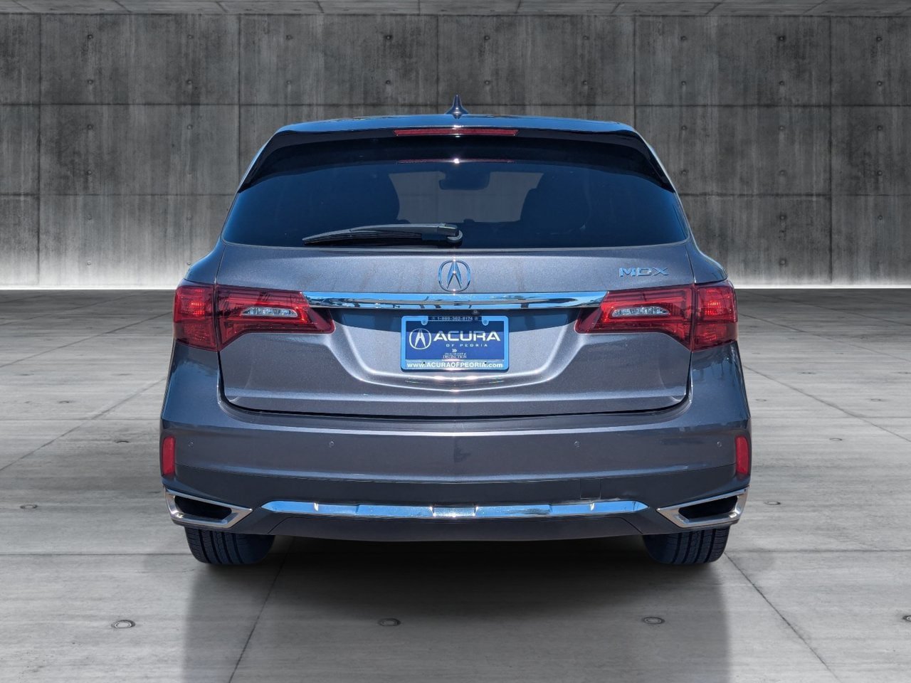 Used 2020 Acura MDX w/ Technology Package FWD image 4
