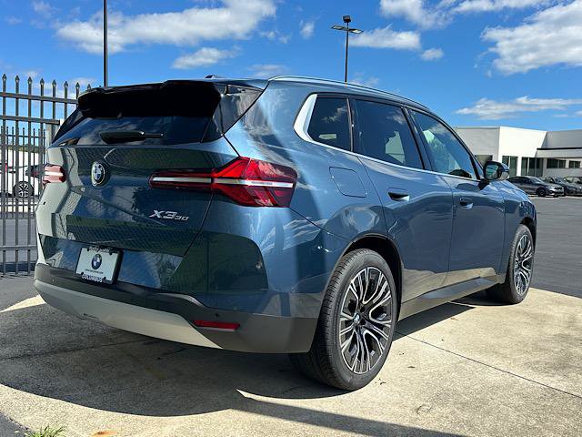 New 2026 BMW X3 xDrive30i w/ Premium Package AWD/4WD image 3
