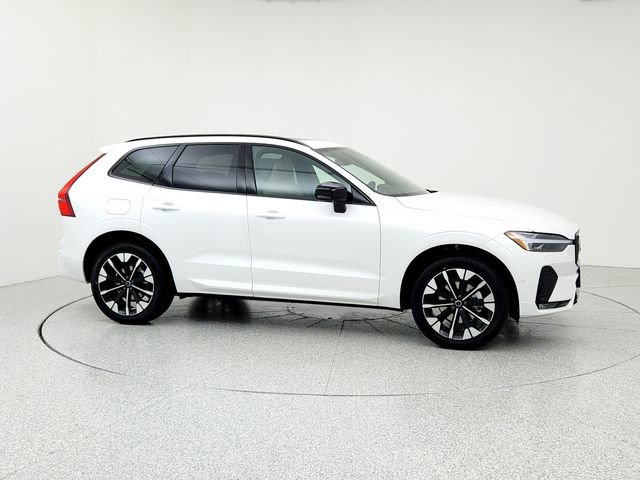 New 2026 Volvo XC60 B5 Plus w/ Climate Package image 3