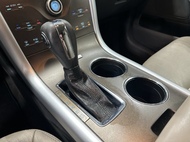 Used 2013 Ford Edge SEL FWD image 27
