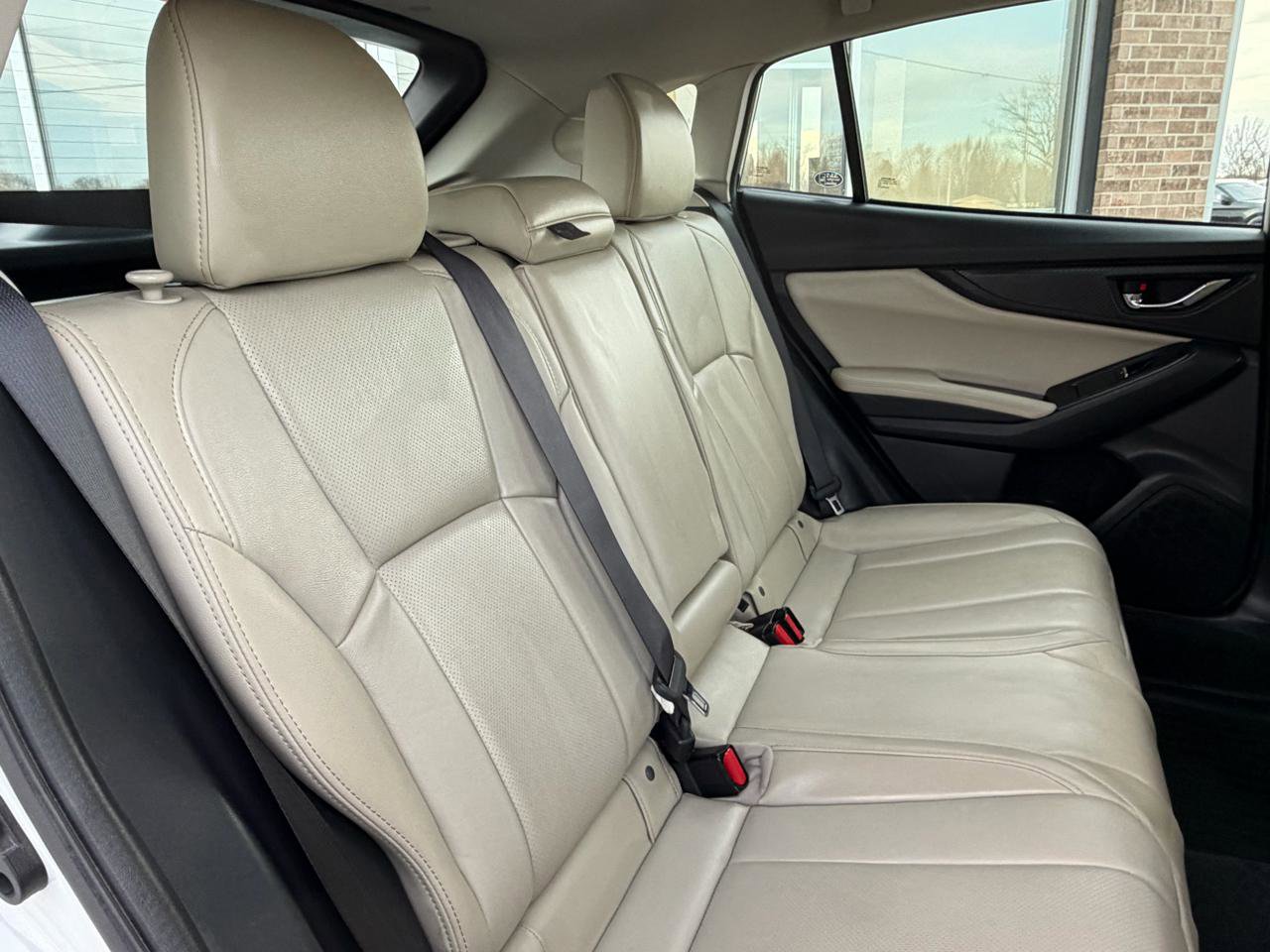 Used 2018 Subaru Impreza 2.0i Limited image 29