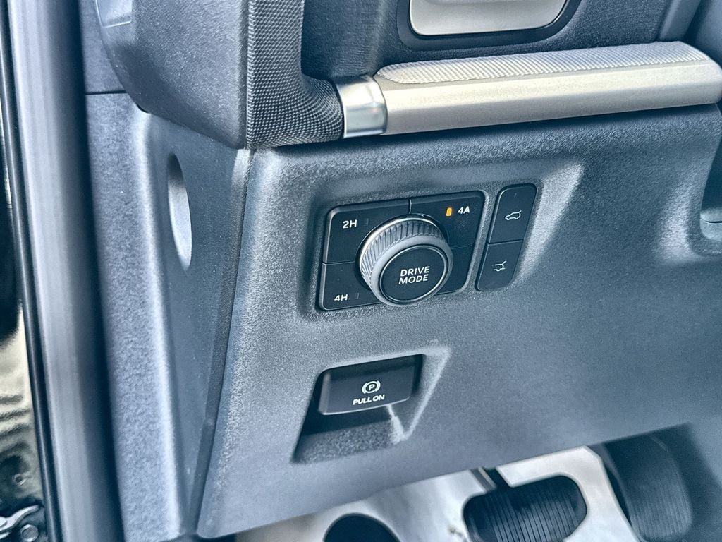 New 2027 Ford Expedition Active AWD/4WD image 16