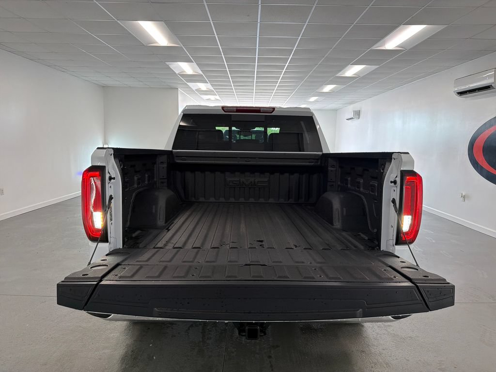New 2026 GMC Sierra 1500 SLT w/ SLT Premium Plus Package RWD image 8