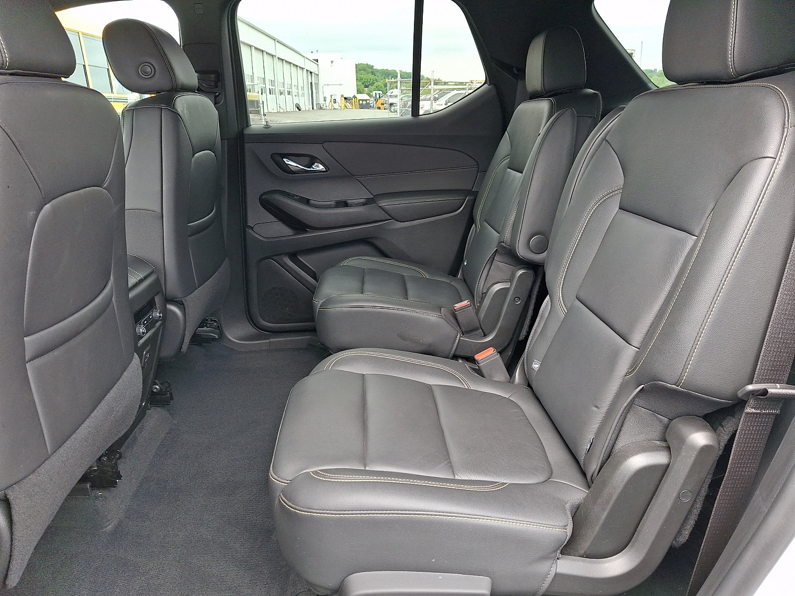 Certified 2023 Chevrolet Traverse LT AWD/4WD image 10
