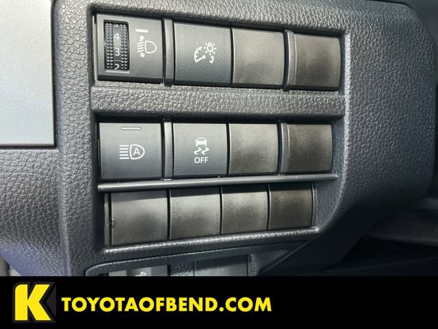 Certified 2025 Toyota Tacoma SR5 image 27