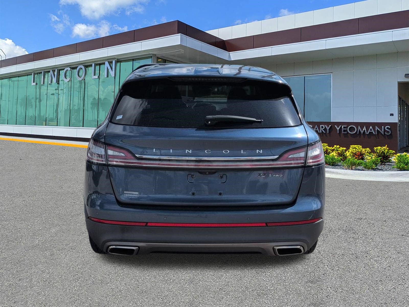 Certified 2019 Lincoln Nautilus Reserve w/ Driver Assistance Package AWD/4WD image 6
