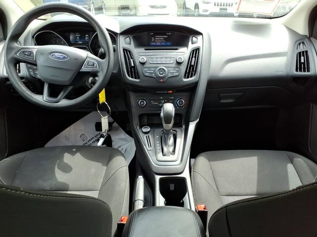 Used 2017 Ford Focus SE FWD image 15