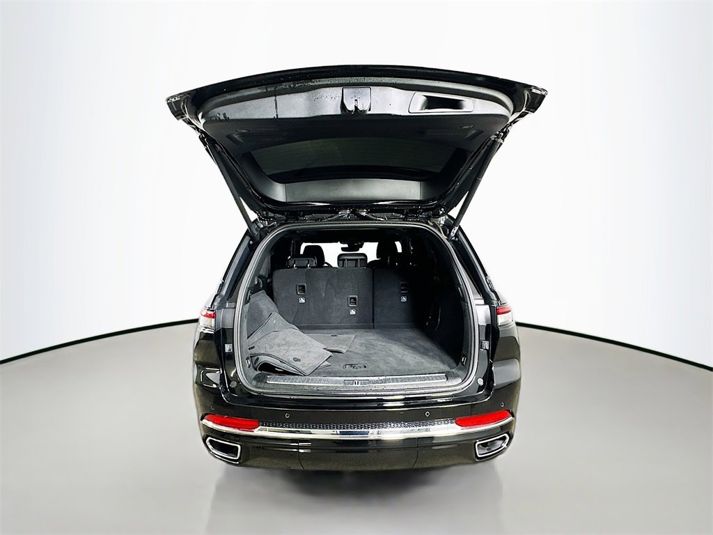 Used 2022 Jeep Grand Cherokee Overland image 35