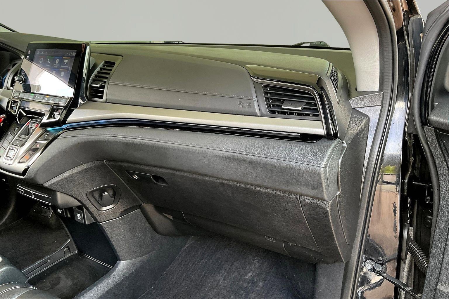Used 2023 Honda Odyssey Touring image 27