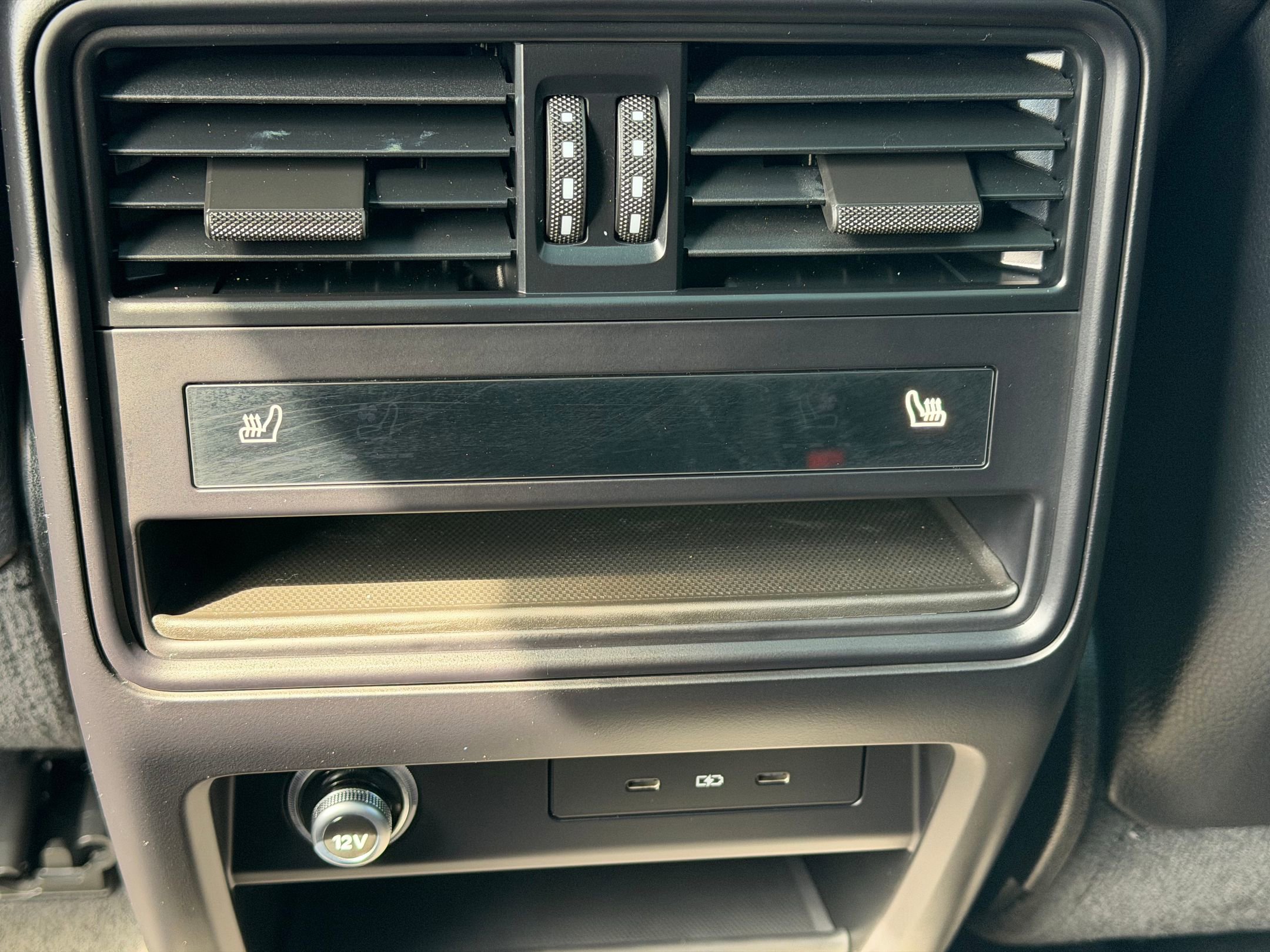 Certified 2024 Porsche Cayenne image 25