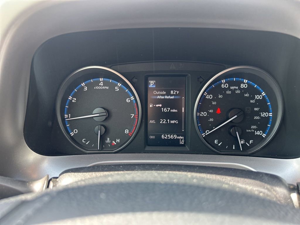 Used 2018 Toyota RAV4 LE w/ All Weather Liner Package AWD/4WD image 17