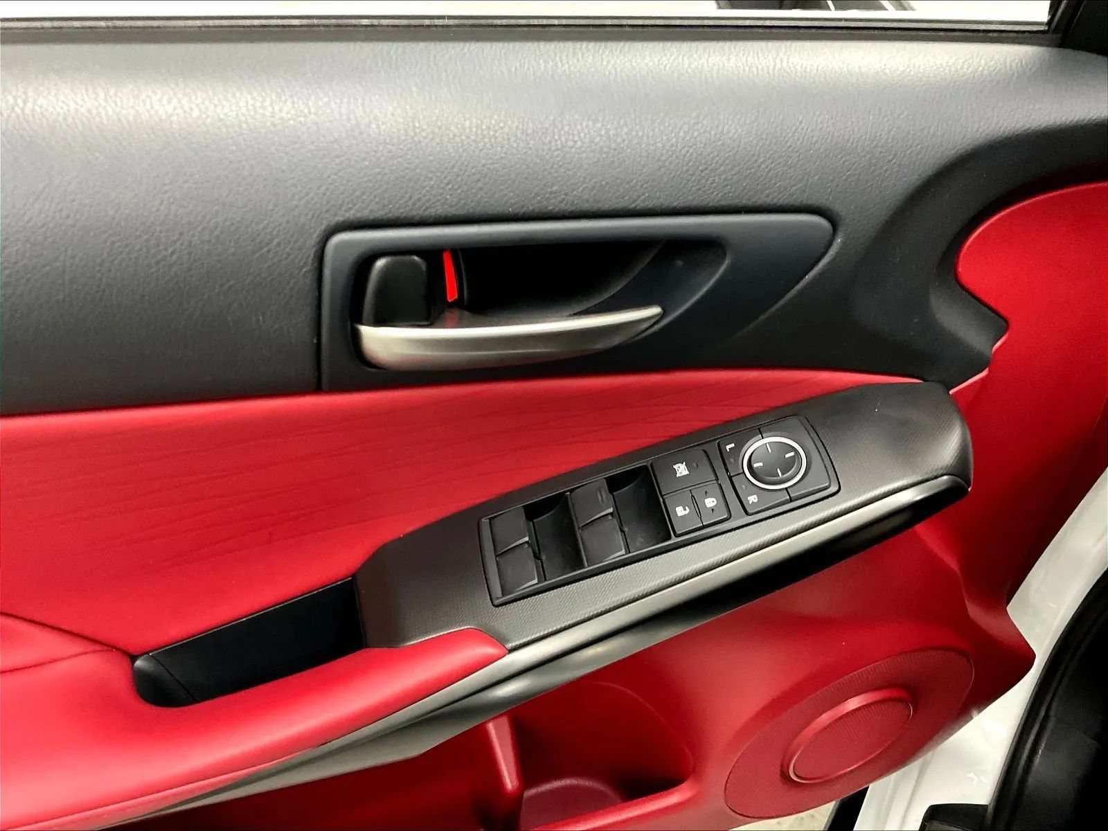 Used 2024 Lexus IS 300 F Sport RWD image 39
