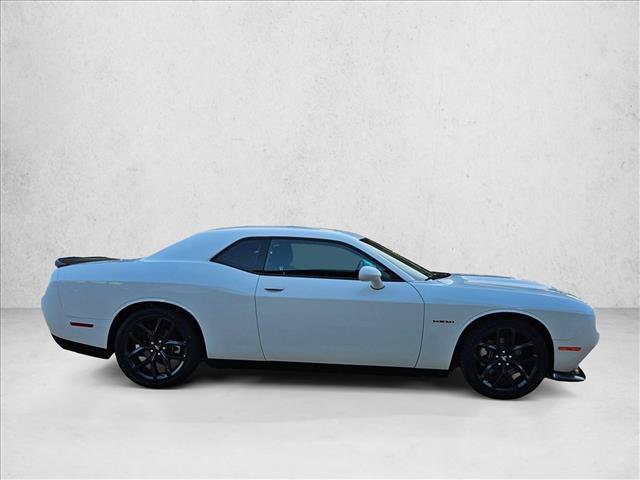Used 2022 Dodge Challenger R/T w/ Blacktop Package RWD image 4