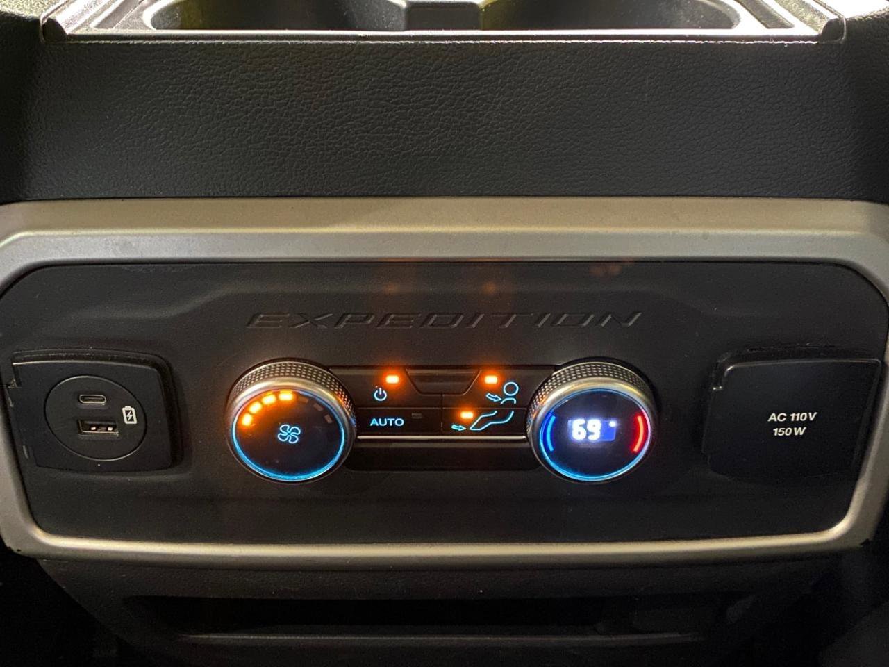 Used 2023 Ford Expedition Max XLT image 19