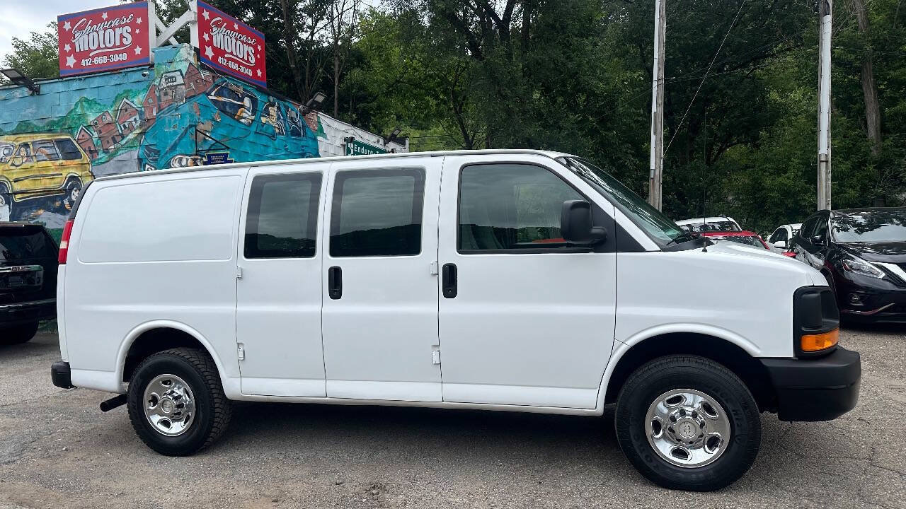 Used 2008 Chevrolet Express 2500 RWD image 1