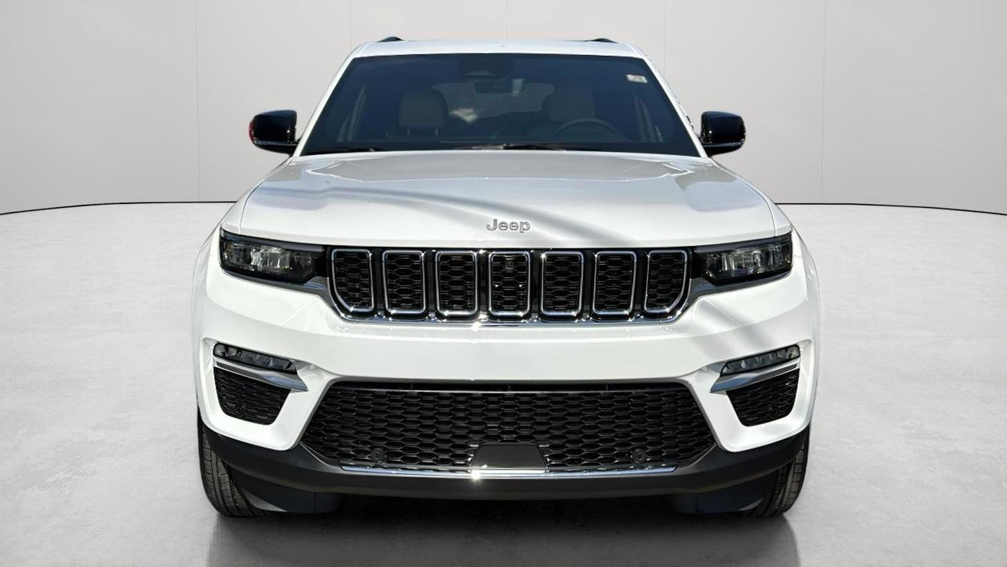 New 2025 Jeep Grand Cherokee Limited w/ Luxury Tech Group II image 11