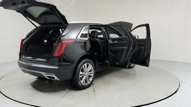 Certified 2025 Cadillac XT5 Premium Luxury w/ LPO, Floor Liner Package image 10