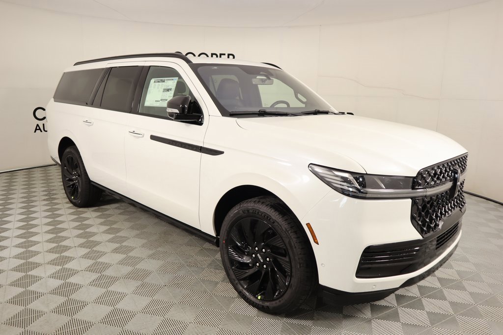 New 2025 Lincoln Navigator L Reserve w/ Jet Appearance Package