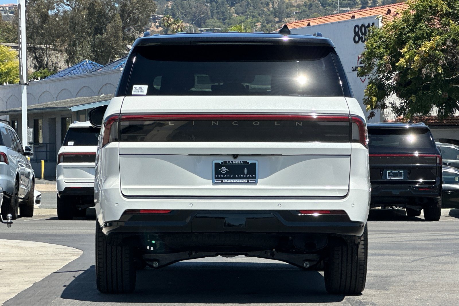 New 2026 Lincoln Navigator Black Label AWD/4WD image 4