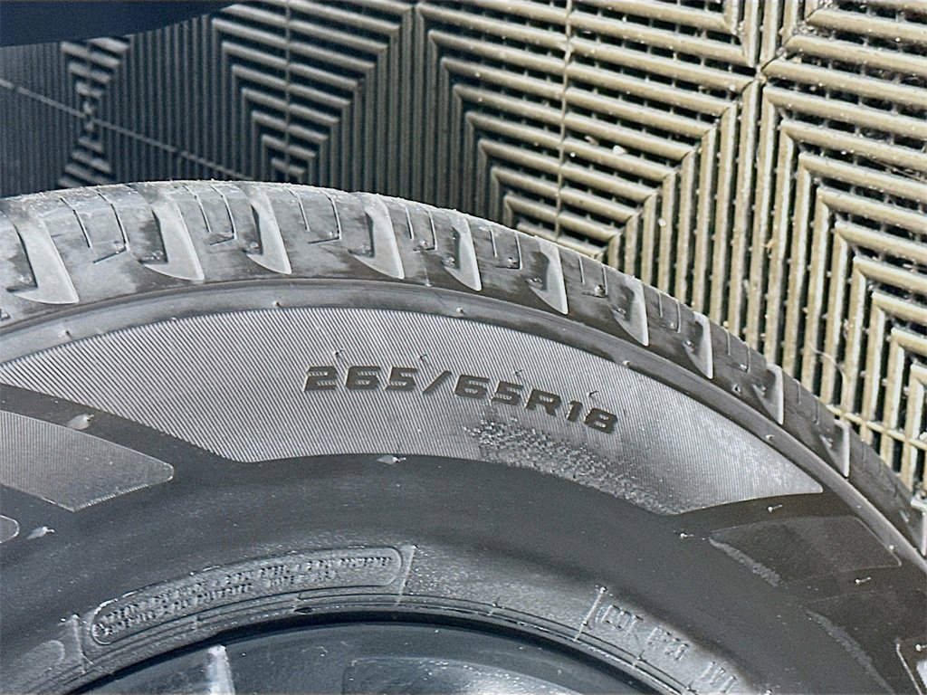 Used 2016 Chevrolet Suburban LTZ image 33