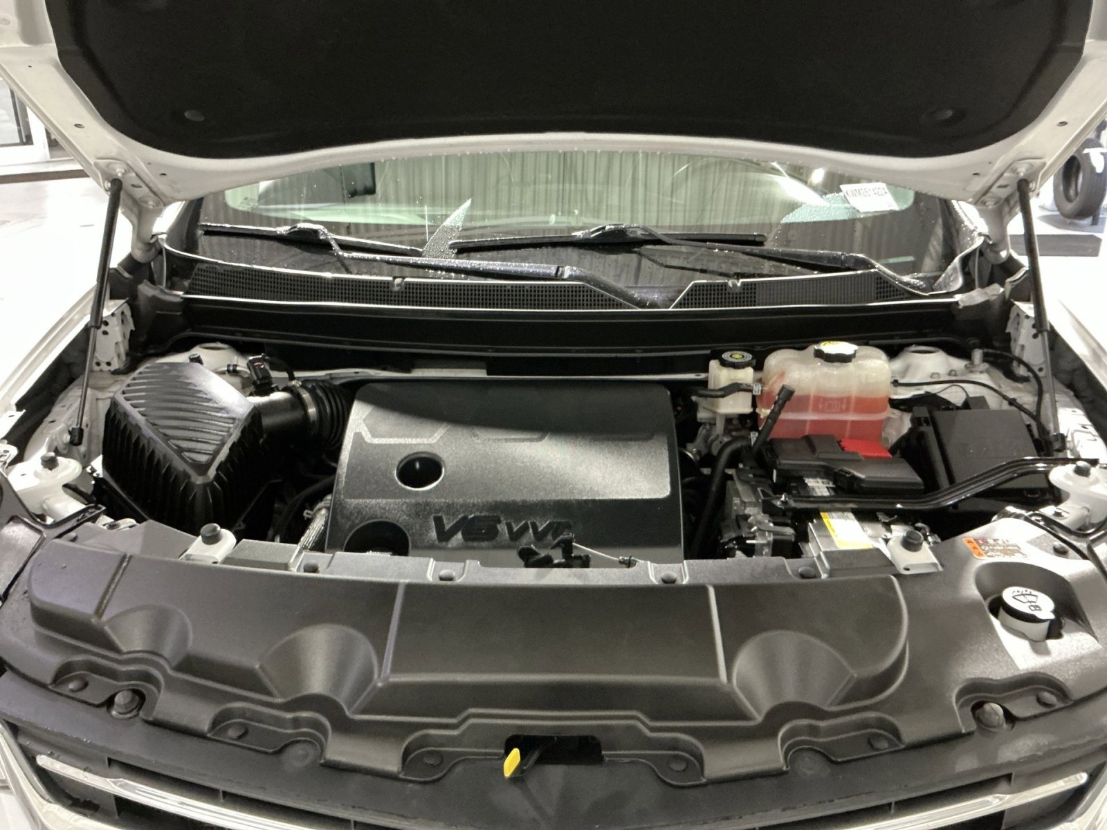 Used 2021 Chevrolet Traverse High Country w/ LPO, Cargo Package image 36