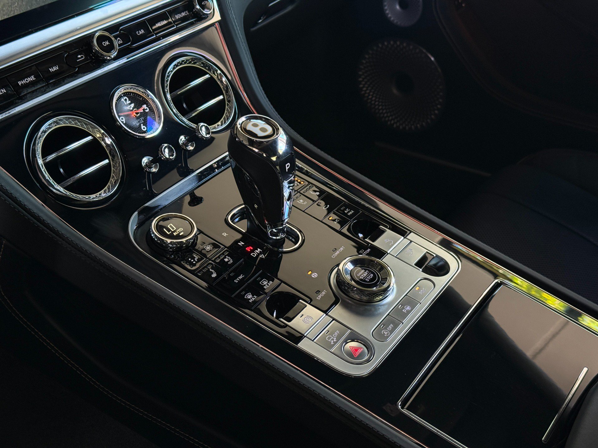 Used 2020 Bentley Continental GT V8 AWD/4WD image 36