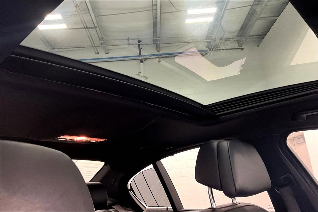 Used 2016 BMW 535i Sedan image 16