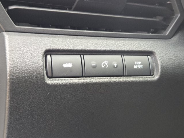 Used 2024 Nissan Altima 2.5 SR w/ SR Premium Package FWD image 23