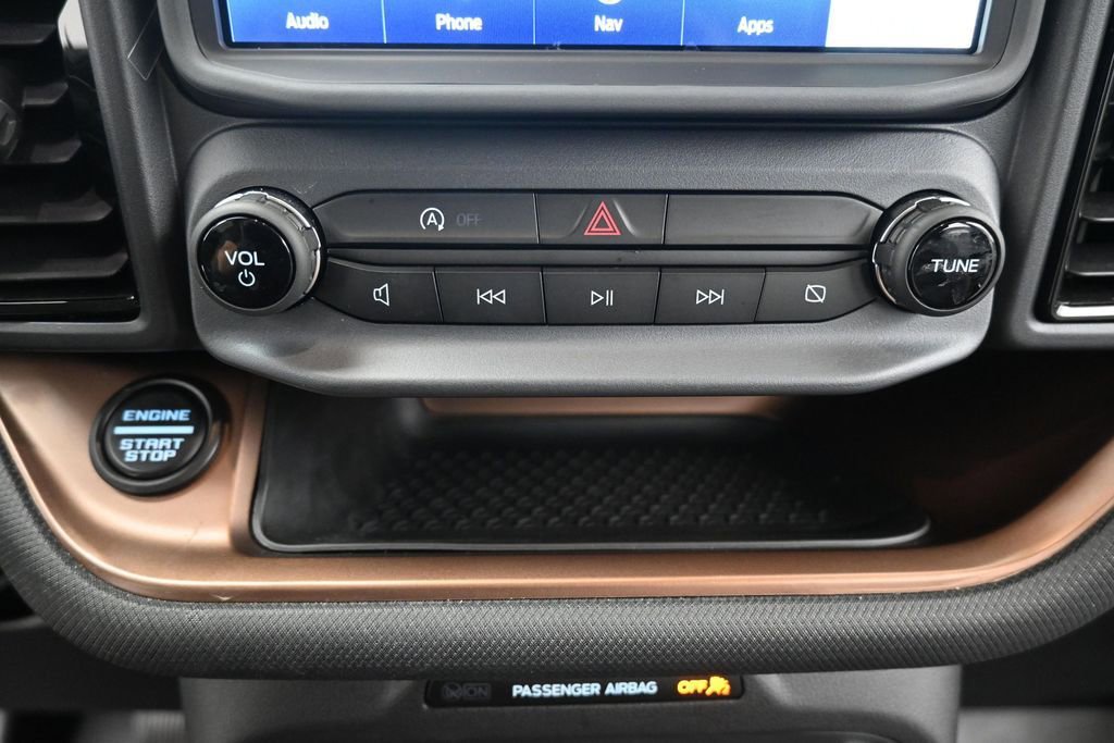 Used 2024 Ford Bronco Sport Outer Banks w/ Tech Package AWD/4WD image 17