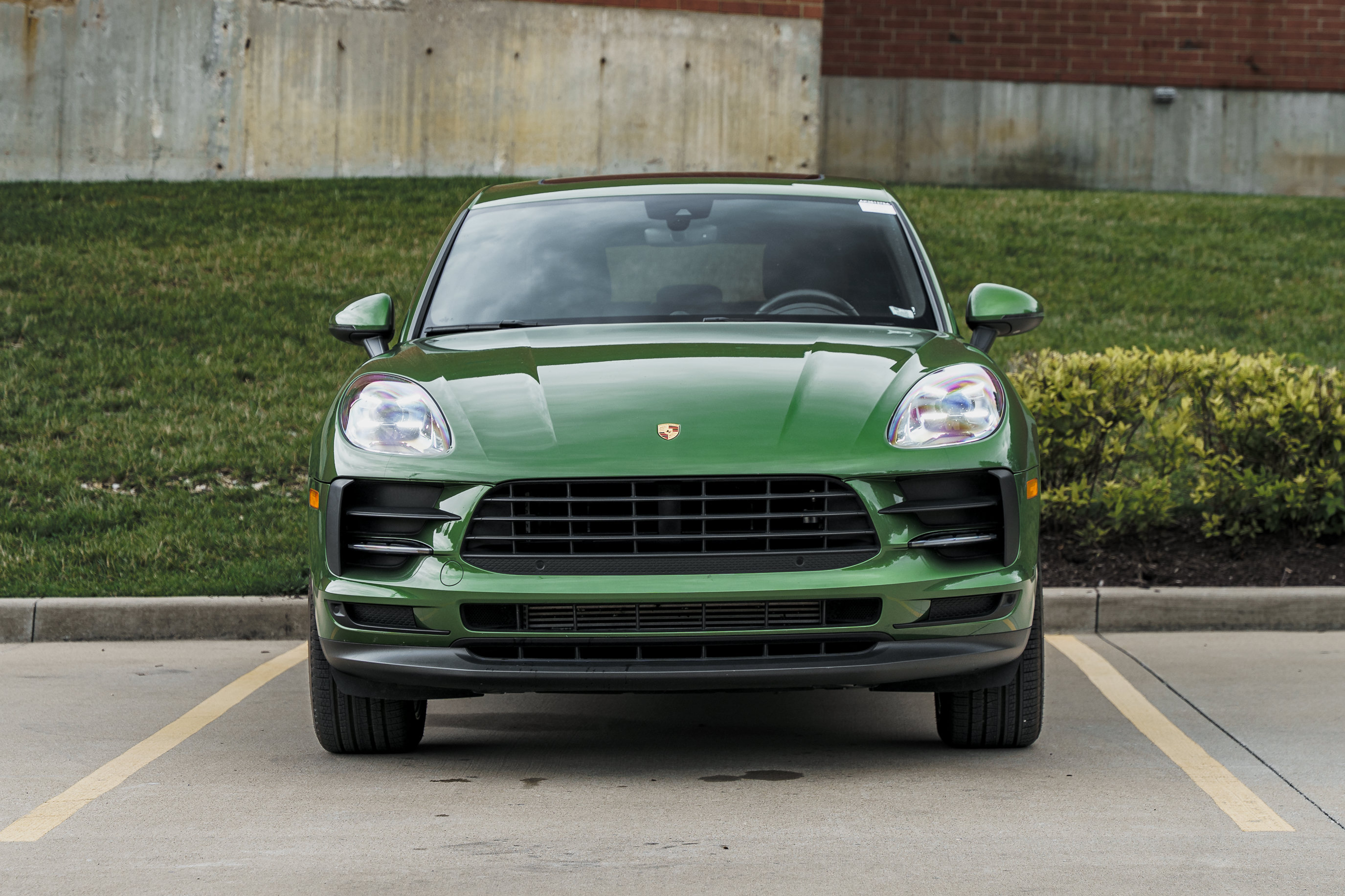 Used 2019 Porsche Macan AWD/4WD image 29