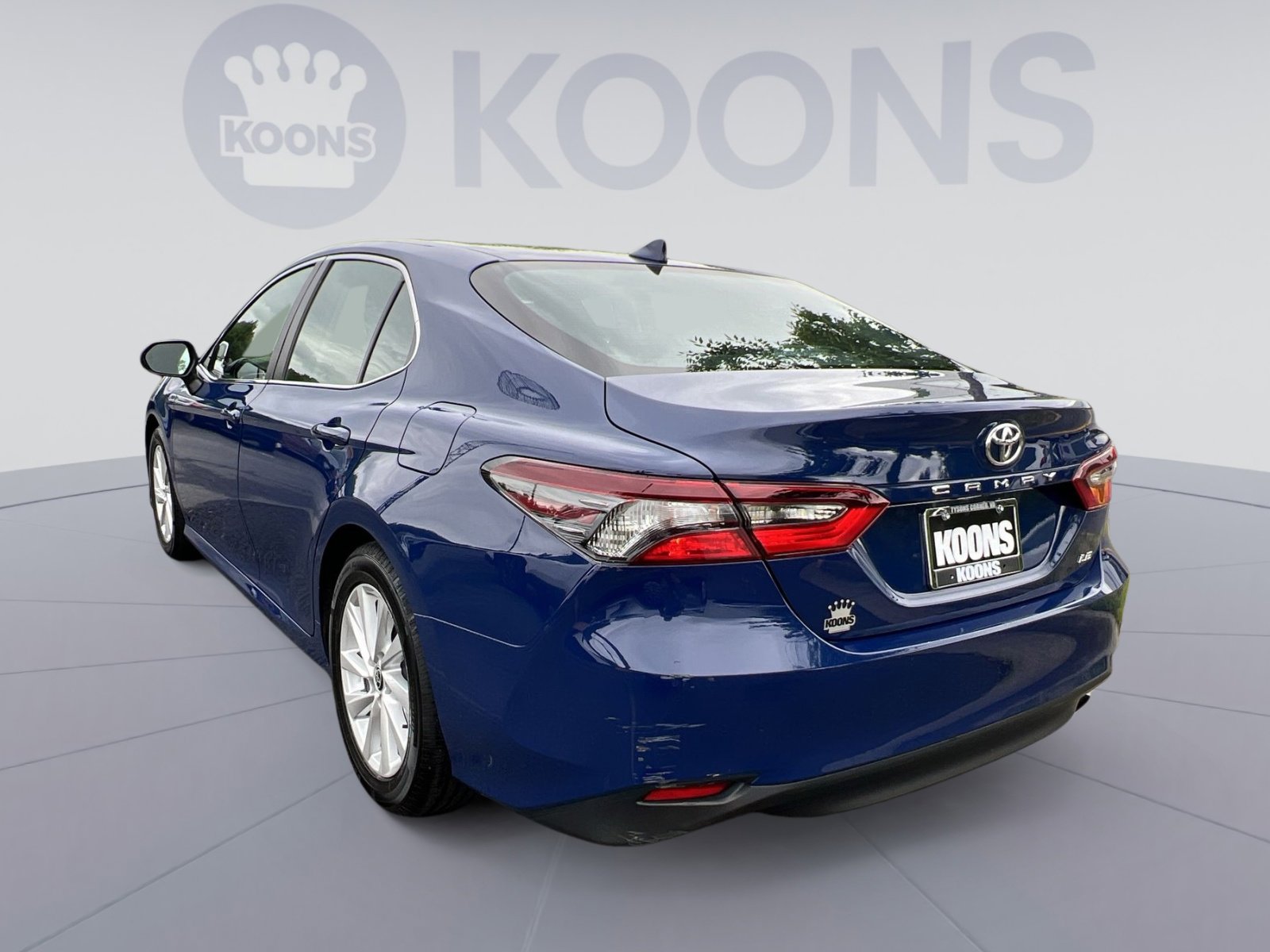 Used 2024 Toyota Camry LE FWD image 8