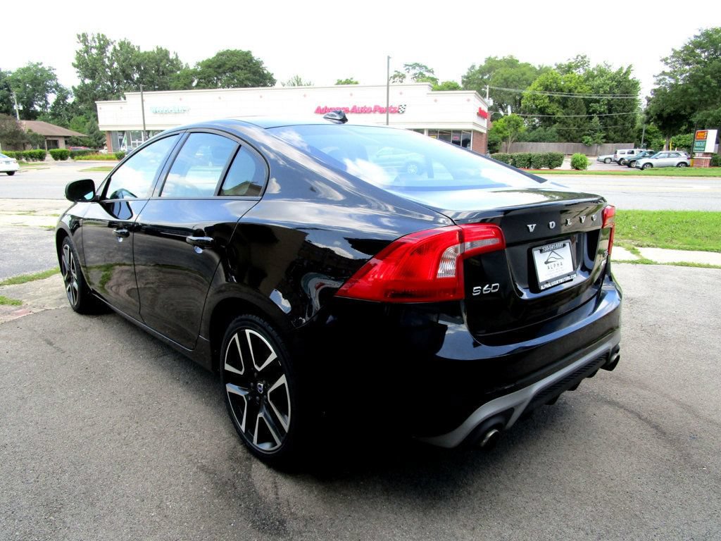 Used 2017 Volvo S60 T5 Dynamic AWD/4WD image 8