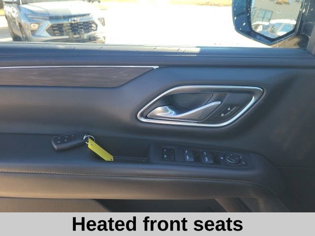 Used 2024 Chevrolet Suburban LT image 16