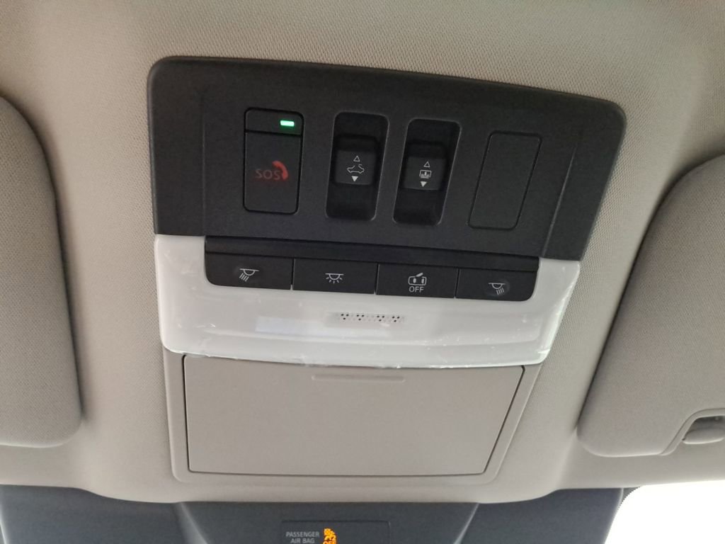 New 2025 Nissan Pathfinder SL image 30