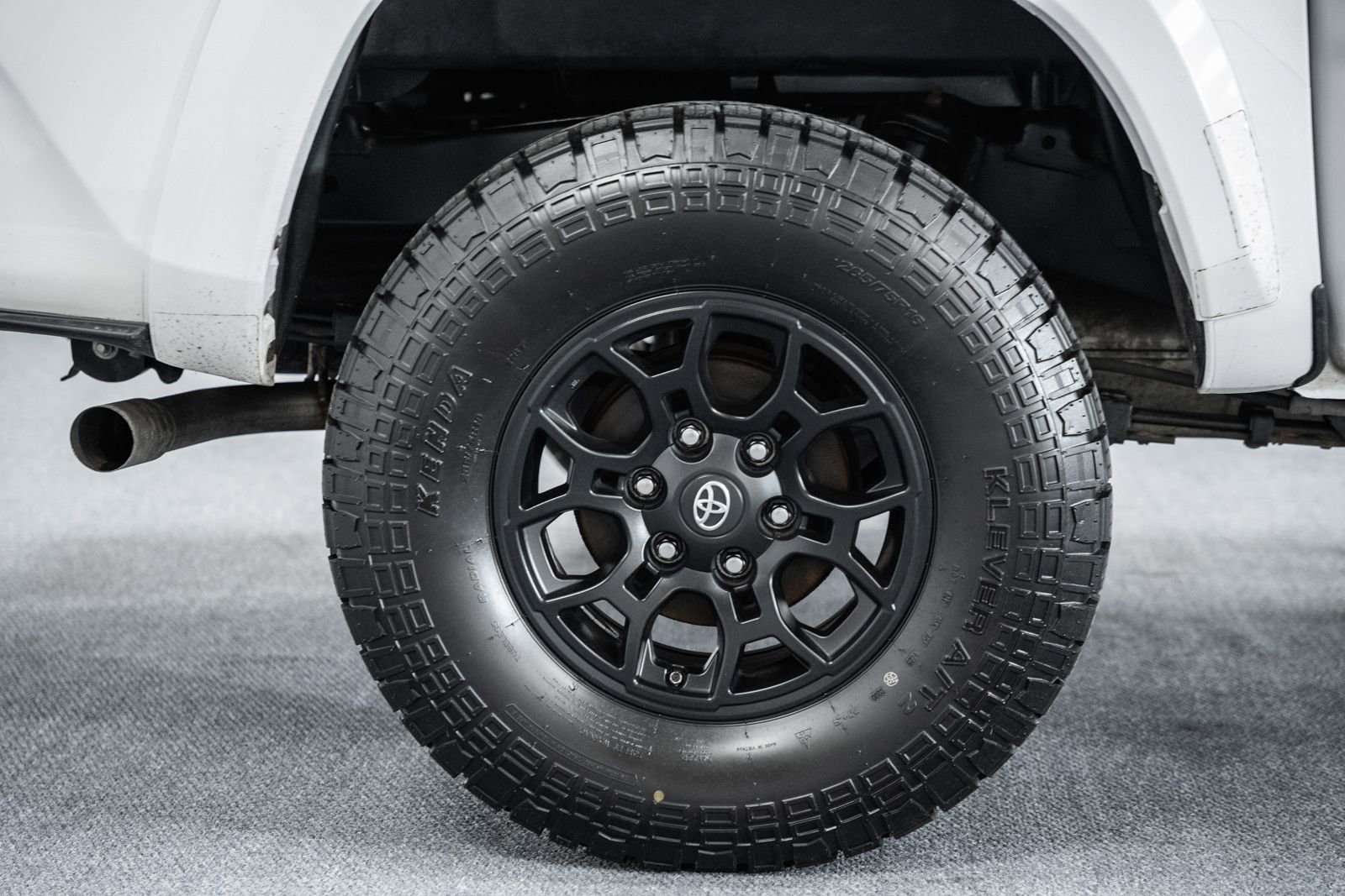 Used 2020 Toyota Tacoma SR5 image 23