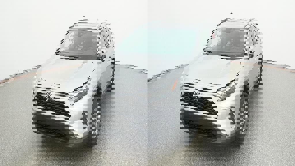 New 2025 Toyota RAV4 XLE image 16