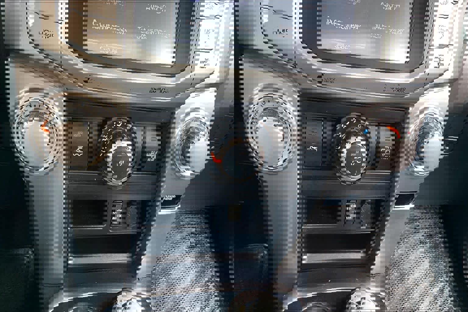 Used 2019 Toyota 4Runner SR5 image 32