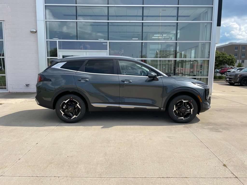 New 2026 Kia Sportage EX AWD/4WD image 4