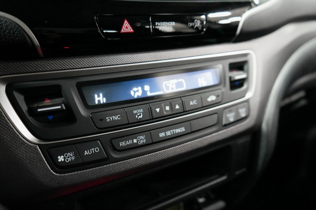 Used 2021 Honda Ridgeline Sport image 17