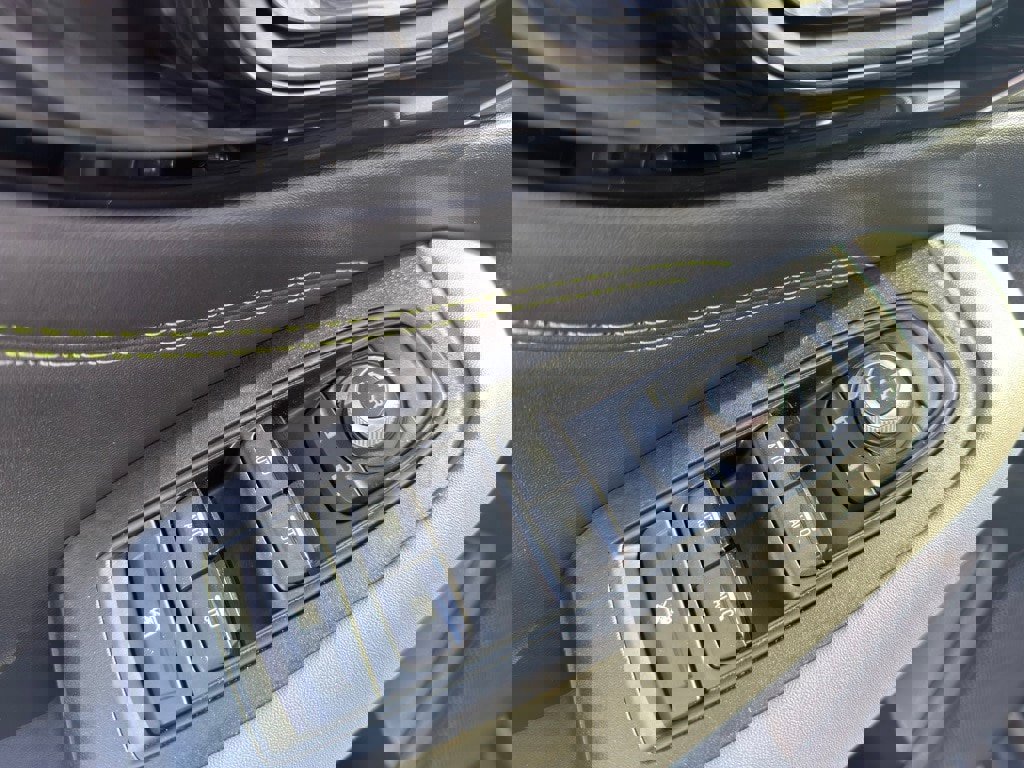 Used 2023 Subaru Outback Onyx Edition image 12