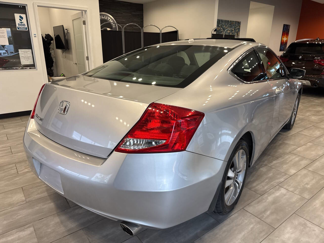 Used 2011 Honda Accord EX-L image 12