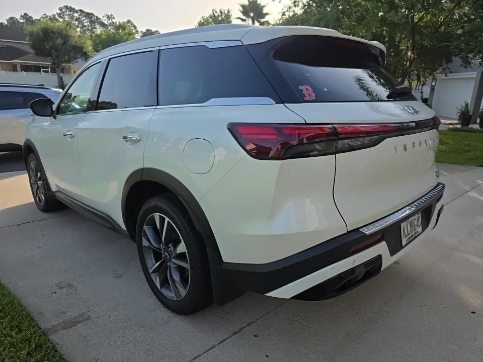 Certified 2023 INFINITI QX60 Luxe w/ Cargo Package AWD/4WD image 7