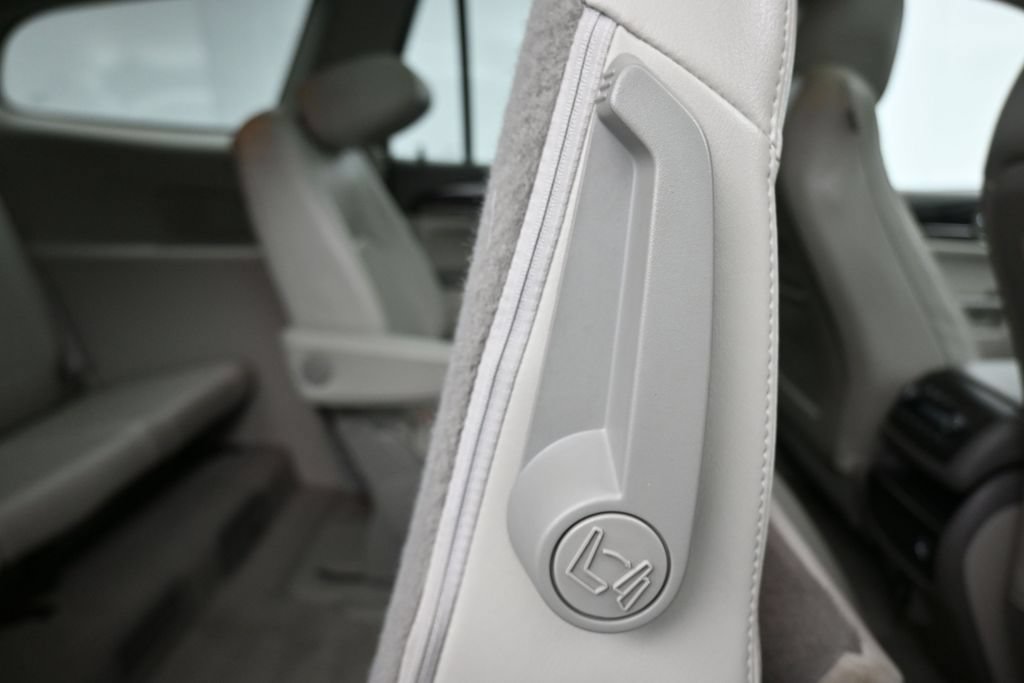 Used 2017 Buick Enclave Leather AWD/4WD image 49