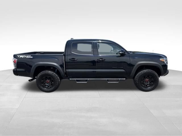 Used 2022 Toyota Tacoma TRD Off-Road w/ Technology Package RWD image 6